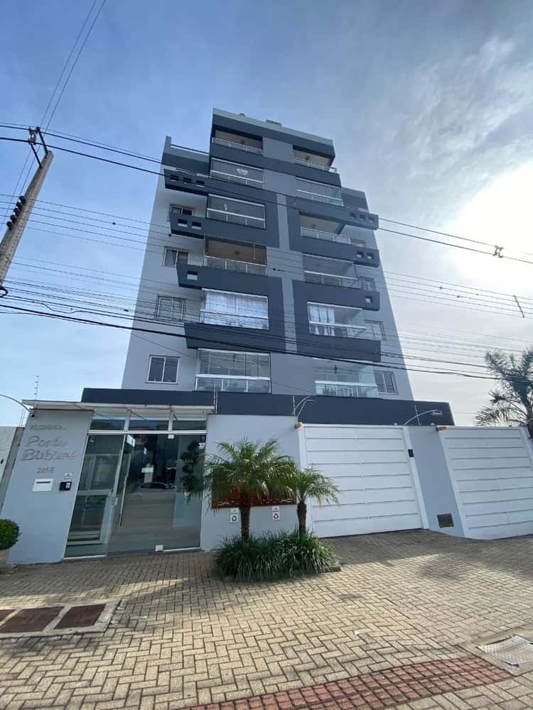 Apartamento à venda com 2 dormitórios, 1 banheiro, 2 vagas de garagens e 146m² de área privativa no bairro Universitário
