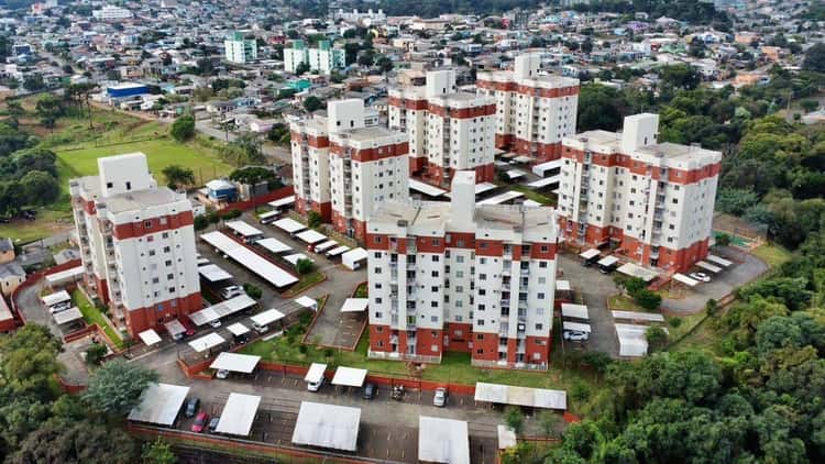 Apartamento para alugar com 2 dormitórios, 1 banheiro, 1 vaga de garagem e 60m² de área privativa no bairro Efapi